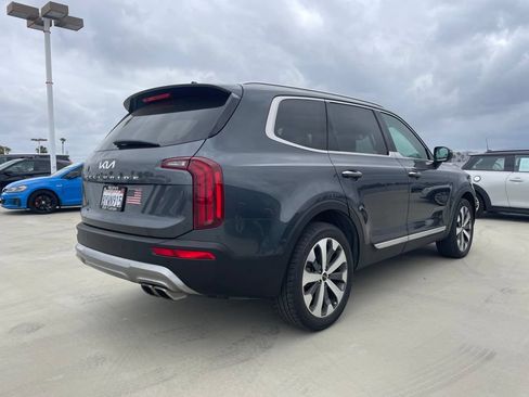 Used 2022 Kia Telluride S FWD image 2