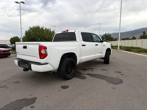Used 2020 Toyota Tundra SR5 AWD/4WD image 5