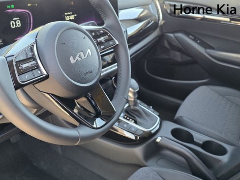 New 2026 Kia Seltos S image 11