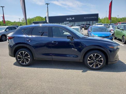 Used 2023 MAZDA CX-5 AWD 2.5 S w/ Premium Plus Pkg image 2