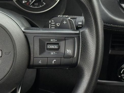 Used 2024 Nissan Rogue S AWD/4WD image 15