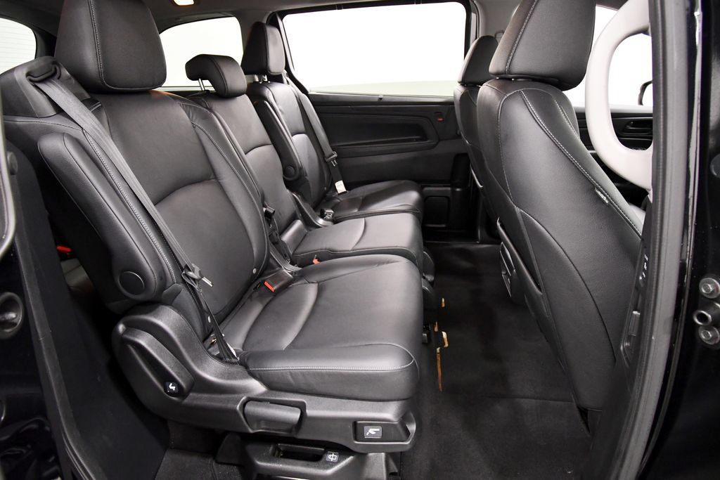 Certified 2024 Honda Odyssey EX-L image 18