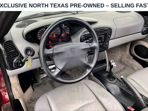 Used 2000 Porsche Boxster RWD image 18