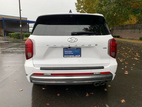 Certified 2025 Hyundai Palisade Calligraphy image 5
