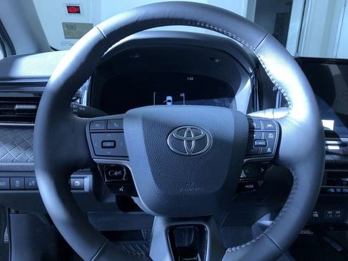 New 2026 Toyota Camry XLE image 16