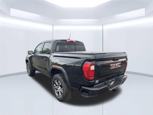 Used 2023 GMC Canyon AT4 w/ Canyon Safety Plus Package AWD/4WD image 11