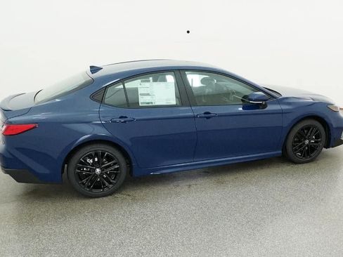New 2026 Toyota Camry SE FWD image 10