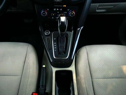 Used 2016 Ford Focus Electric Hatchback FWD image 25