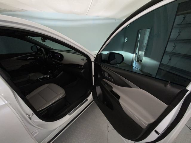 Used 2024 Buick Envista Avenir FWD image 24