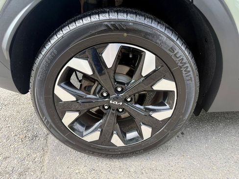 Used 2023 Kia Sportage X-Line w/ X-Line Premium Package AWD/4WD image 11