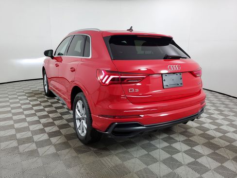Certified 2022 Audi Q3 2.0T Premium w/ Convenience Package image 8