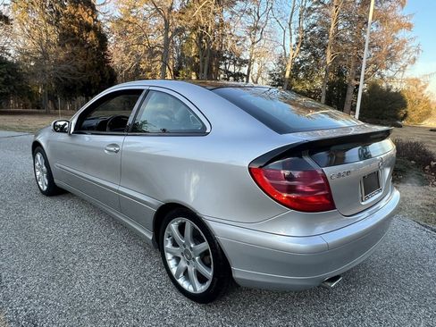 Used 2003 Mercedes-Benz C 320 Only 58,000 One Owner Miles image 9