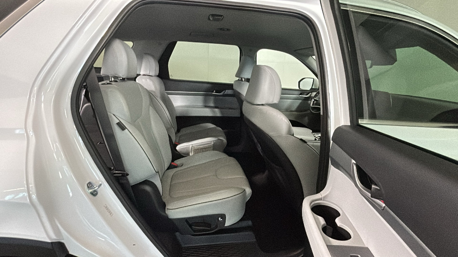 Used 2025 Hyundai Palisade SEL AWD/4WD image 33