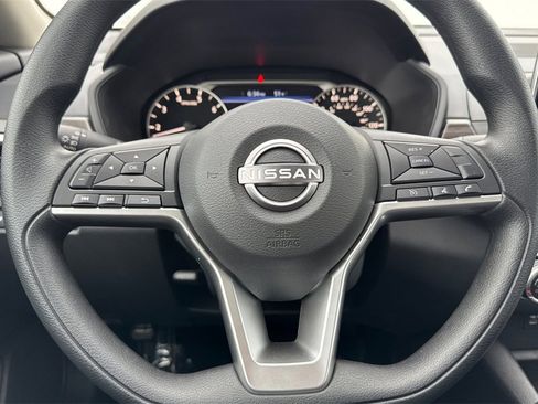 New 2026 Nissan Altima 2.5 SV image 19