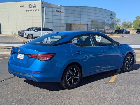 Certified 2025 Nissan Sentra SV image 6