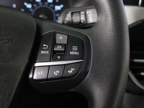 Used 2020 Ford Escape SE image 28