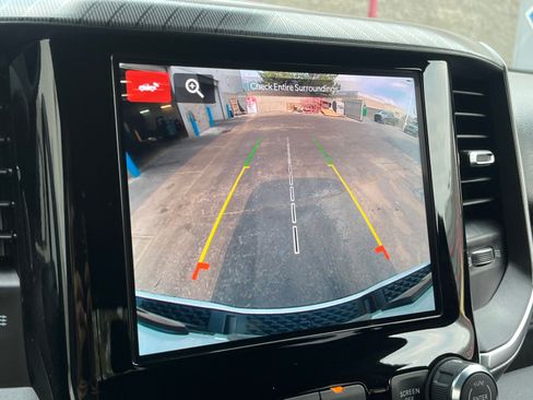 New 2026 RAM 1500 Express AWD/4WD image 19
