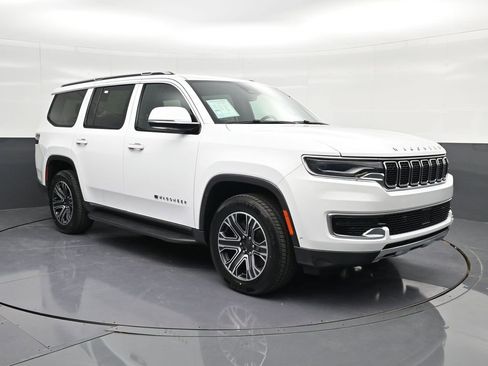 Used 2022 Jeep Wagoneer Series III image 5