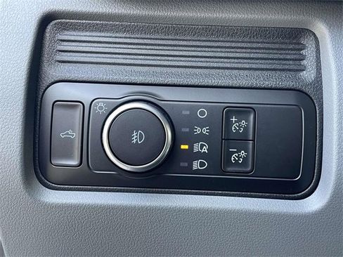 New 2026 Ford F550 4x4 Supercab Super Duty image 15