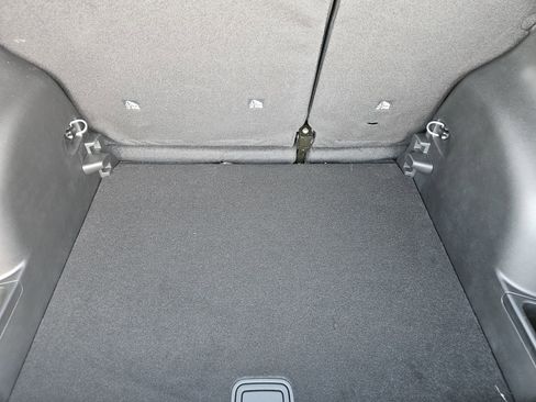 New 2026 Jeep Compass Latitude image 29