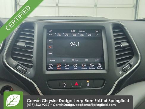 Used 2022 Jeep Cherokee Latitude Lux w/ Sun & Sound Group AWD/4WD image 23