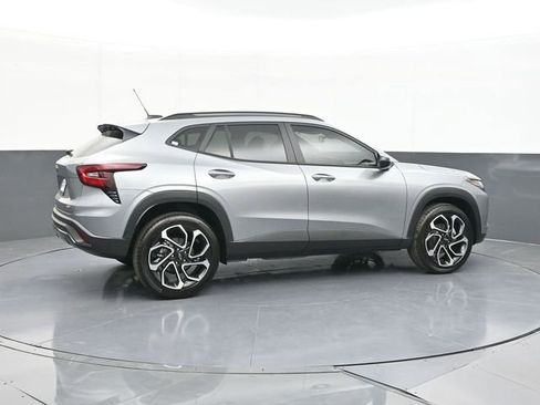 New 2026 Chevrolet Trax RS image 14