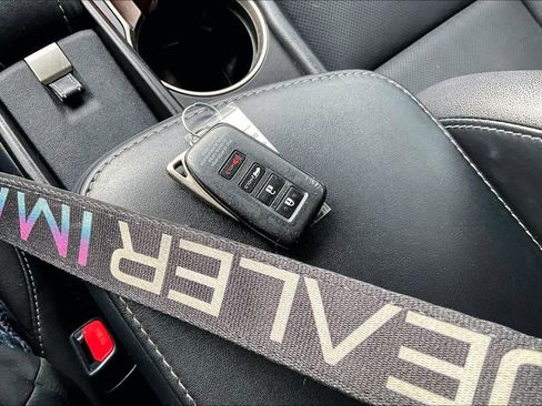 Used 2016 Lexus NX 300h AWD w/ Premium Package image 11