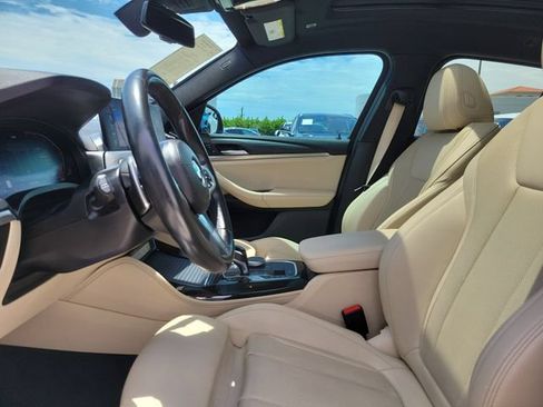 Used 2022 BMW X4 xDrive30i w/ M Sport Package 2 AWD/4WD image 22