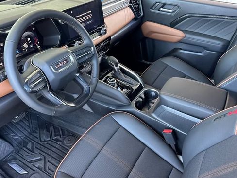 New 2026 GMC Canyon AT4 AWD/4WD image 10