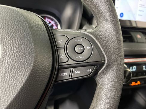 Certified 2025 Toyota RAV4 XLE w/ Convenience Package image 27