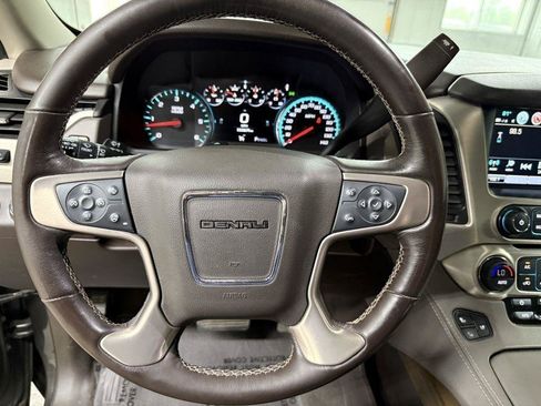 Used 2019 GMC Yukon XL Denali w/ Open Road Package AWD/4WD image 16
