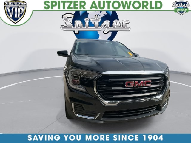 Used 2024 GMC Terrain SLE FWD image 4
