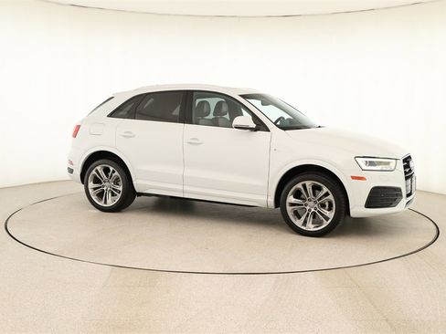 Used 2016 Audi Q3 2.0T Prestige image 9