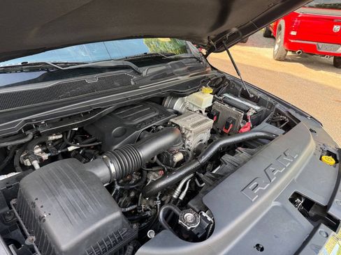 Used 2019 RAM 1500 Big Horn AWD/4WD image 23
