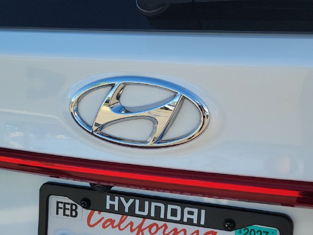 Used 2022 Hyundai Santa Fe Limited w/ Cargo Package FWD image 35