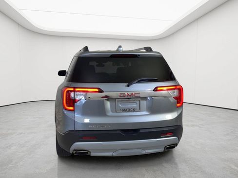 Used 2023 GMC Acadia SLT w/ LPO, Floor Liner Package FWD image 5