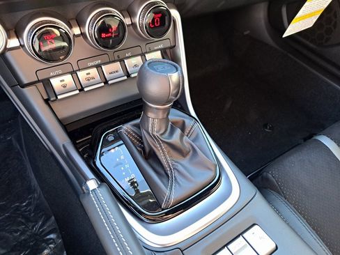 New 2025 Toyota GR86 Premium image 13