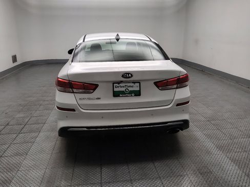 Used 2020 Kia Optima LX FWD image 6
