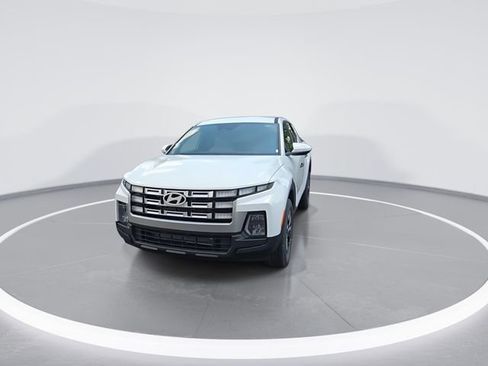 New 2026 Hyundai Santa Cruz SE image 3