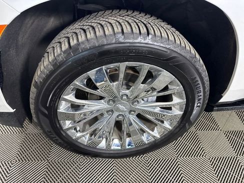 Used 2023 Chevrolet Tahoe High Country image 10