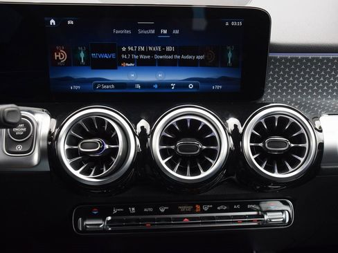 Certified 2024 Mercedes-Benz GLB 250 image 25