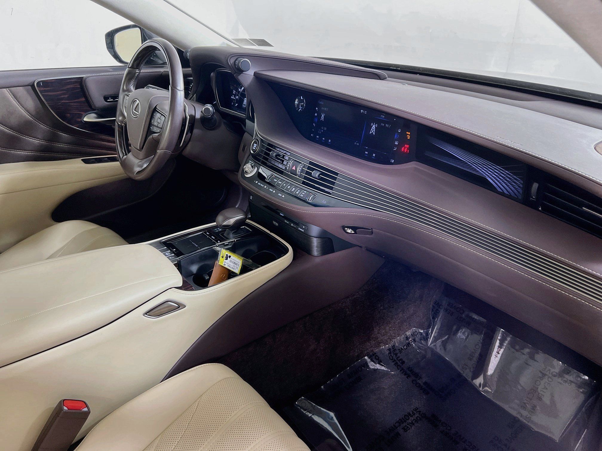 Used 2020 Lexus LS 500 AWD w/ Interior Upgrade Package image 28