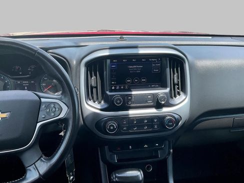 Used 2021 Chevrolet Colorado LT w/ LT Convenience Package RWD image 7