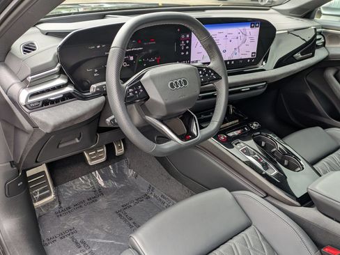 Used 2025 Audi S5 Premium Plus w/ Premium Plus Package AWD/4WD image 15