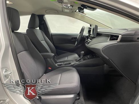 Used 2024 Toyota Corolla LE image 22