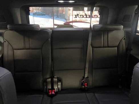 Used 2022 Chevrolet Tahoe RST w/ Luxury Package image 47