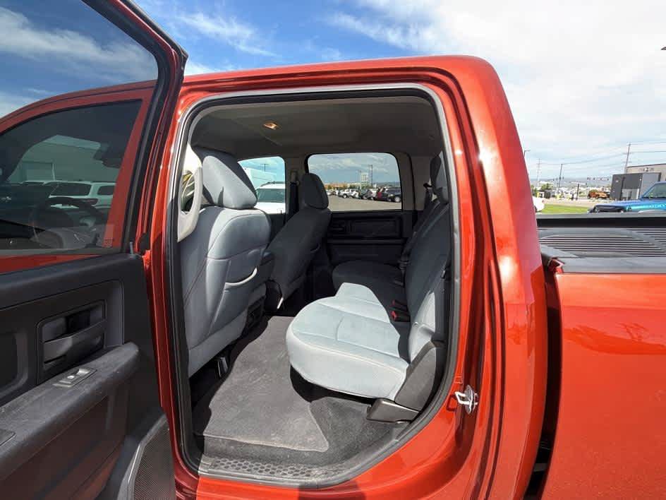 Used 2013 RAM 2500 Tradesman w/ Chrome Appearance Group AWD/4WD image 20