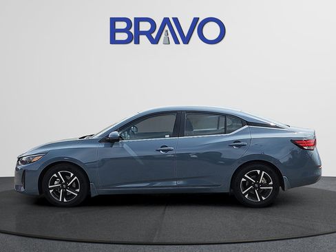 Used 2025 Nissan Sentra SV w/ All-Weather Package FWD image 2