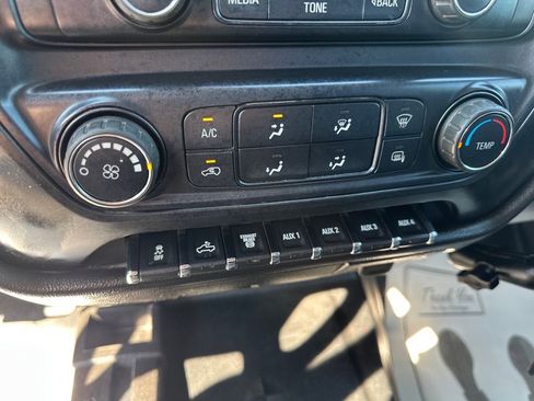 Used 2017 Chevrolet Silverado 2500 W/T w/ WT Fleet Convenience Package image 29