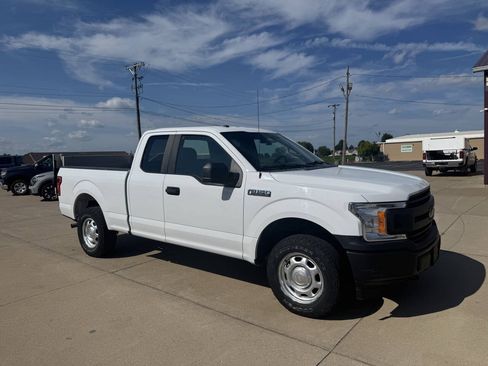 Used 2018 Ford F150 XL w/ Equipment Group 101A Mid AWD/4WD image 2
